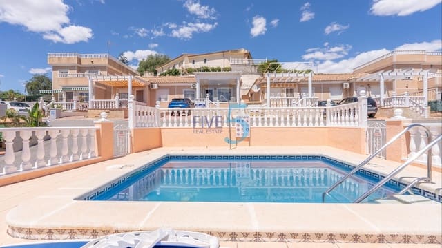 3 quarto Moradia para venda em Ciudad Quesada, Rojales com piscina - 265 000 € (Ref: 10019403)