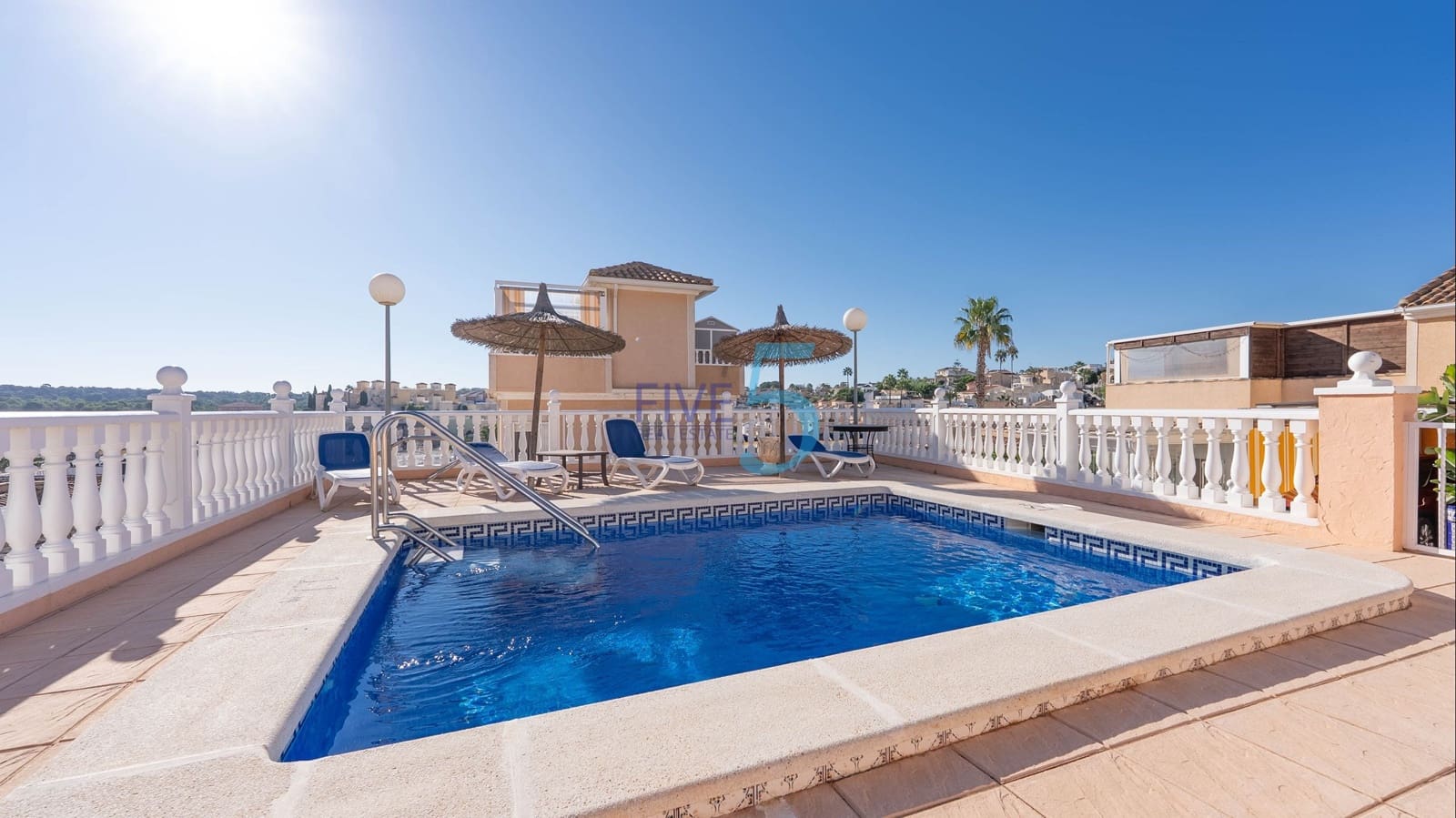 3 bedroom Villa for sale in Ciudad Quesada with pool garage - € 265,000 (Ref: 10019403)