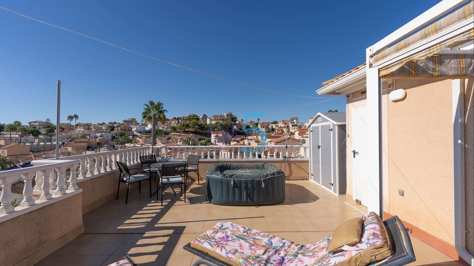 3 bedroom Villa for sale in Ciudad Quesada with pool garage - € 265,000 (Ref: 10019403)