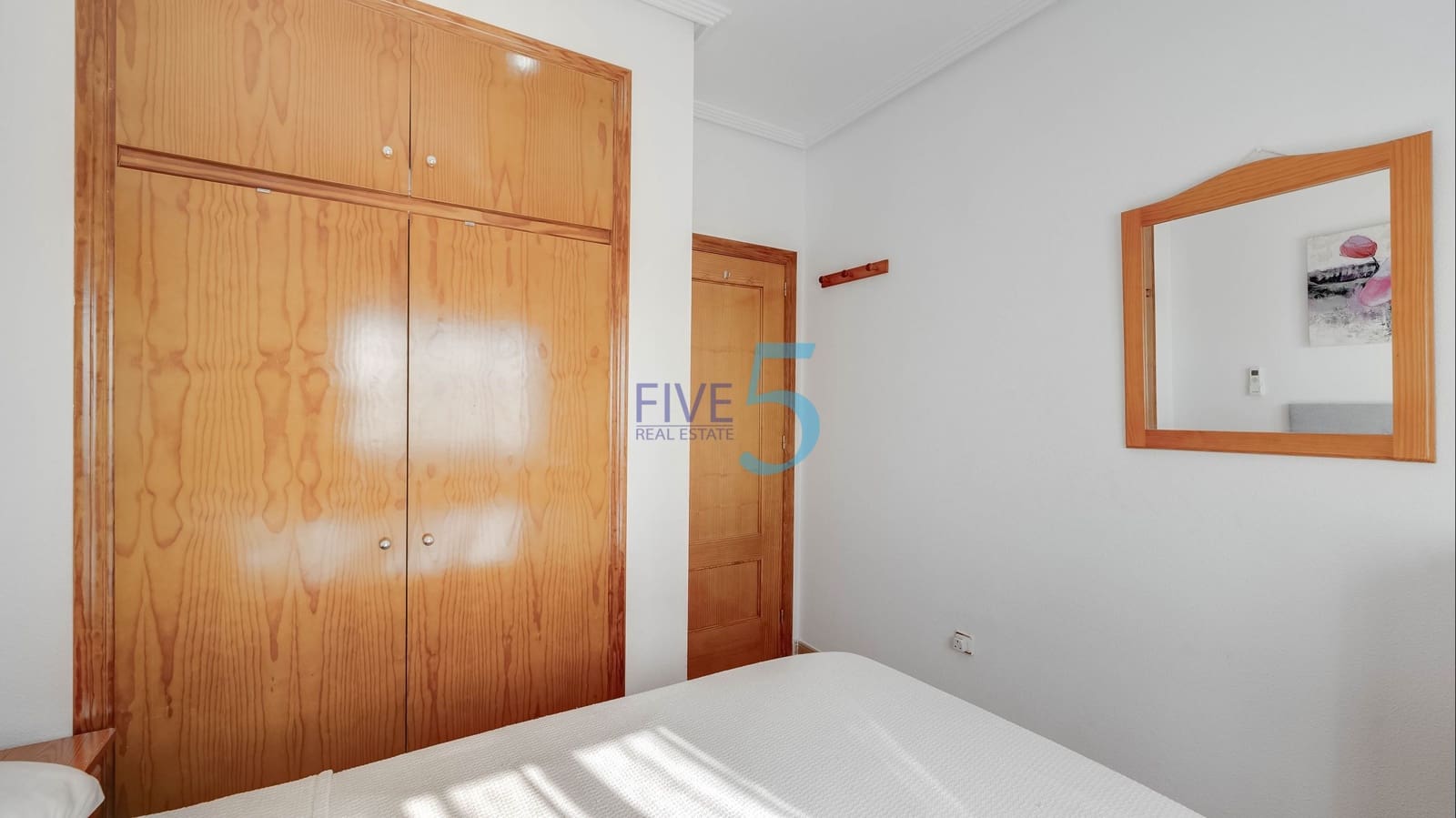 3 bedroom Villa for sale in Ciudad Quesada with pool garage - € 265,000 (Ref: 10019403)