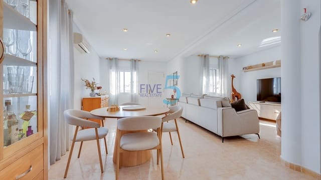 3 sovrum Villa till salu i Ciudad Quesada, Rojales med pool - 265 000 € (Ref: 10019403)