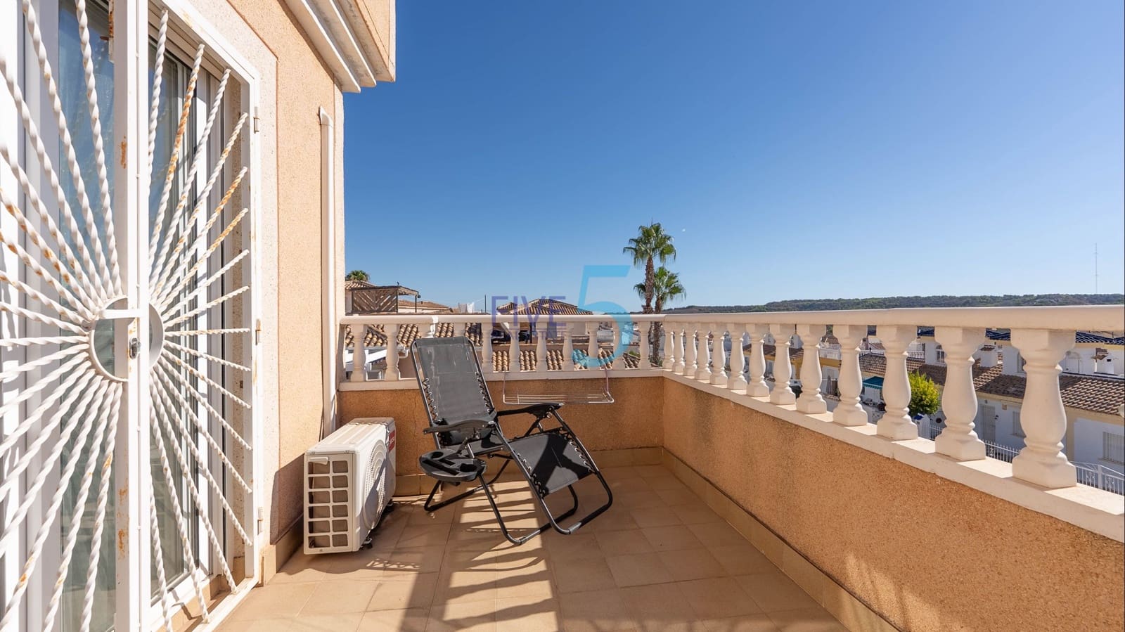 3 bedroom Villa for sale in Ciudad Quesada with pool garage - € 265,000 (Ref: 10019403)