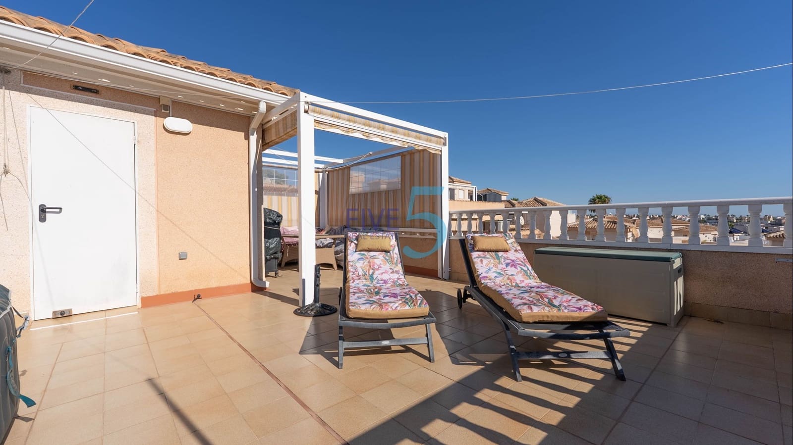 3 bedroom Villa for sale in Ciudad Quesada with pool garage - € 265,000 (Ref: 10019403)
