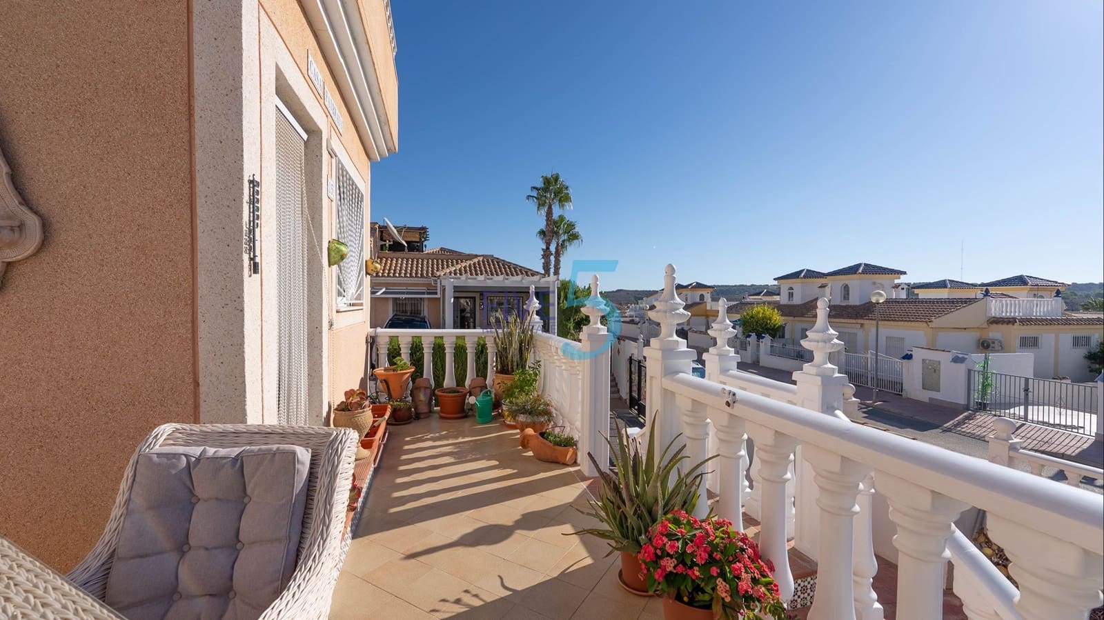 3 bedroom Villa for sale in Ciudad Quesada with pool garage - € 265,000 (Ref: 10019403)