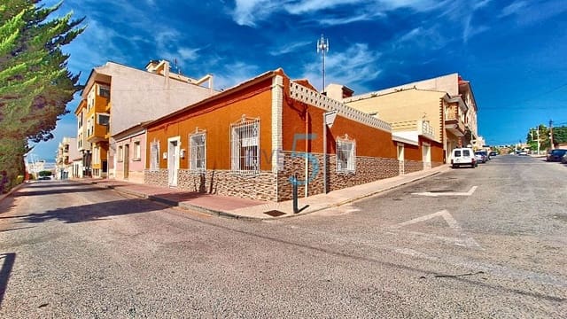 4 chambre Villa/Maison Semi-Mitoyenne à vendre à Benijófar avec garage - 318 000 € (Ref: 10019404)