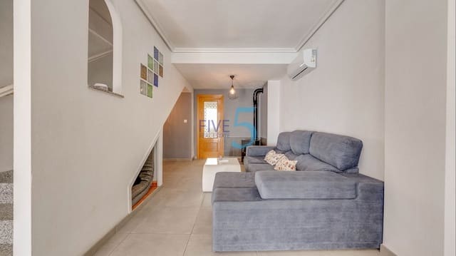 3 sovrum Hus till salu i Playa Flamenca, Orihuela med pool - 179 999 € (Ref: 10019565)