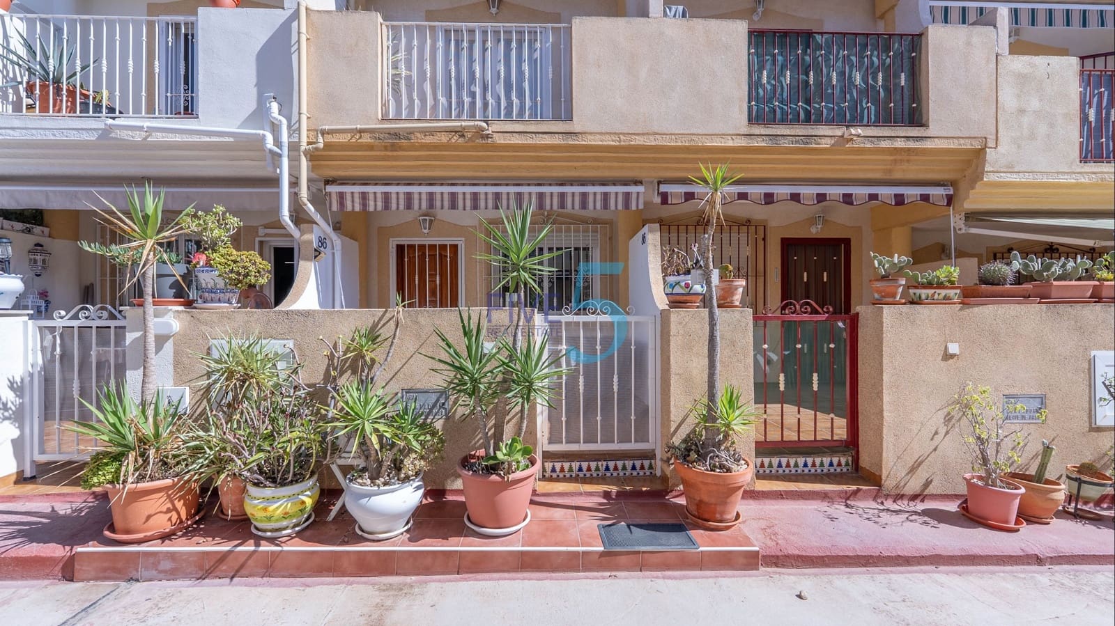 3 camera da letto Casa in vendita in Playa Flamenca con piscina - 174.900 € (Rif: 10019565)