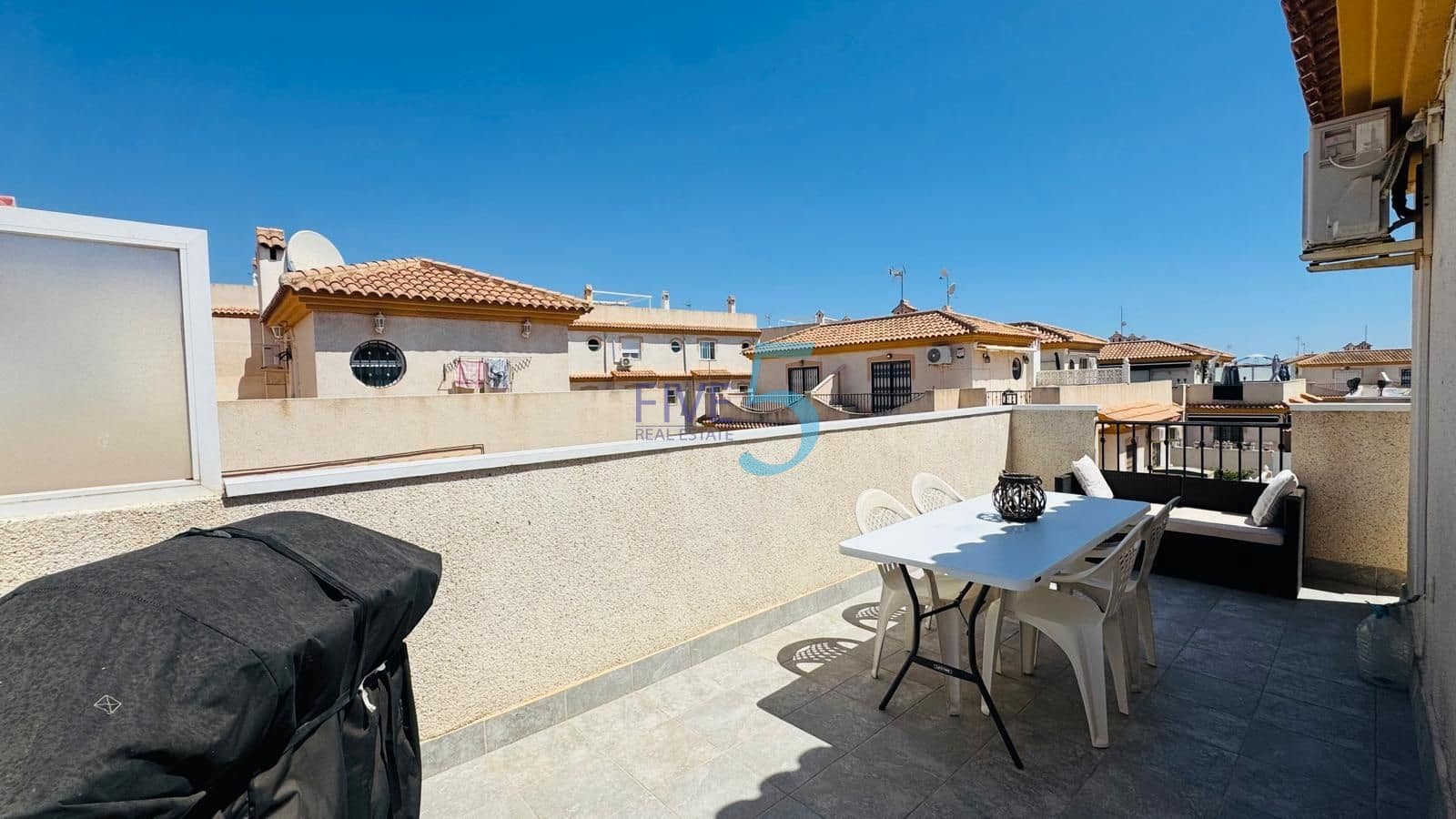 2 slaapkamer Huis te koop in Playa Flamenca met zwembad garage - € 197.500 (Ref: 10019566)