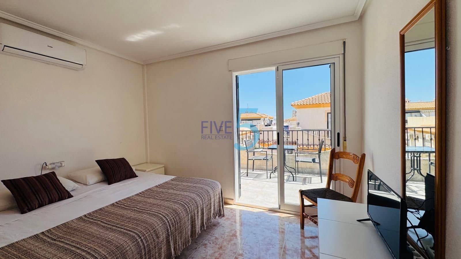 2 slaapkamer Huis te koop in Playa Flamenca met zwembad garage - € 197.500 (Ref: 10019566)