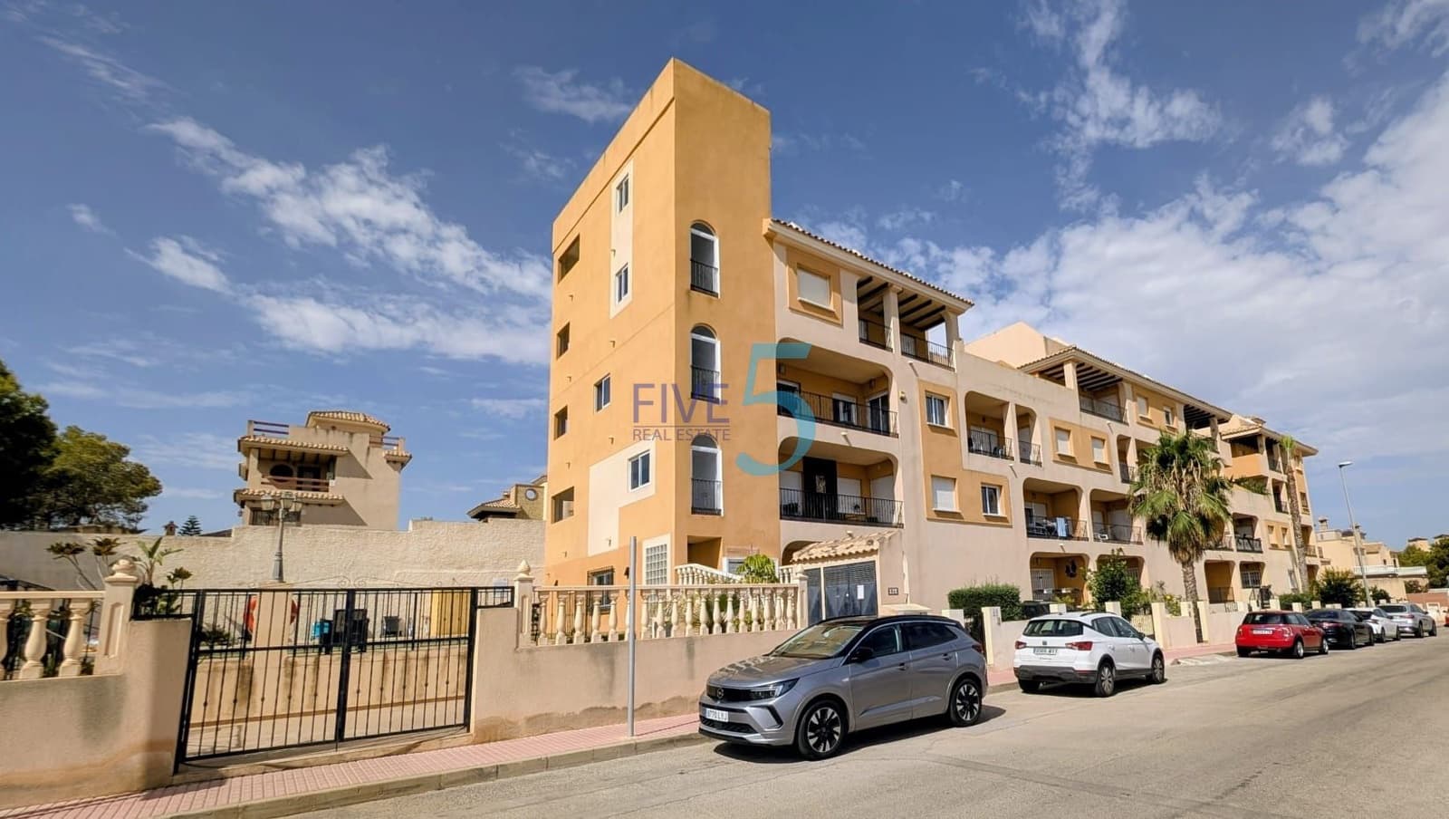 2 soverom Leilighet til salgs i Villamartin med svømmebasseng - € 190 000 (Ref: 10019567)