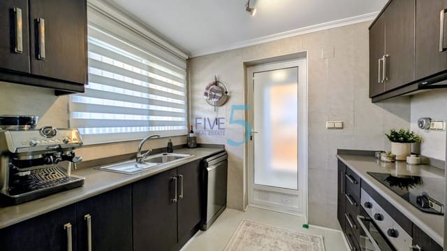 2 soverom Leilighet til salgs i Villamartin, Orihuela med svømmebasseng - € 190 000 (Ref: 10019567)