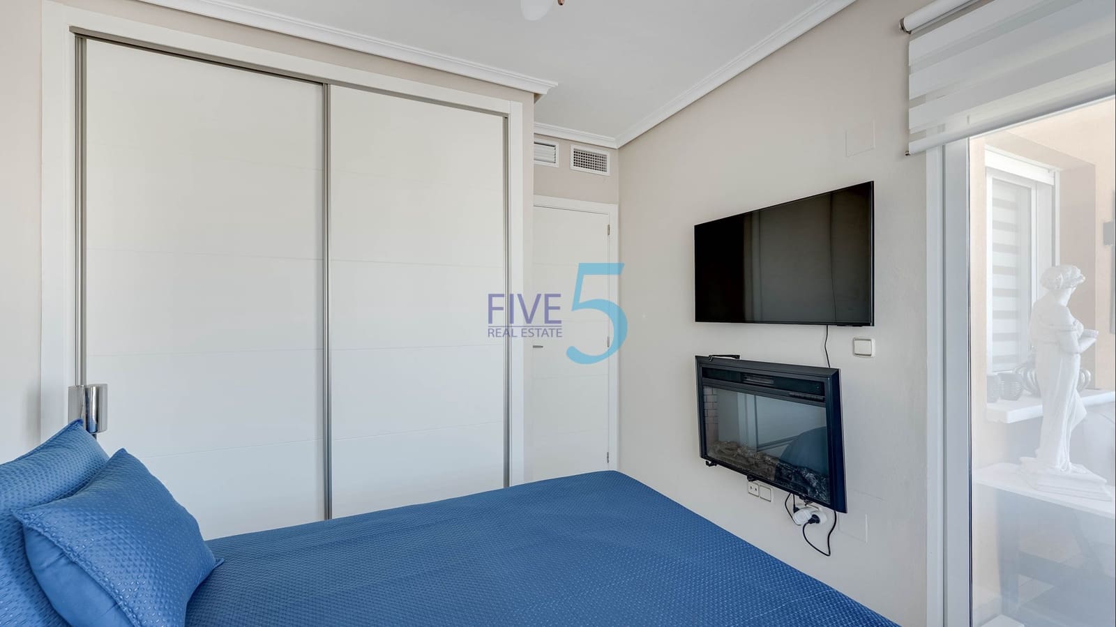 2 bedroom Apartment for sale in Villamartin with pool - € 184,999 (Ref: 10019567)