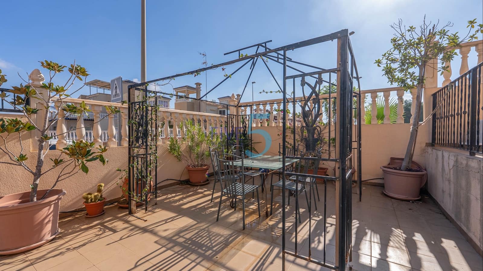 2 bedroom Apartment for sale in Villamartin with pool - € 184,999 (Ref: 10019567)