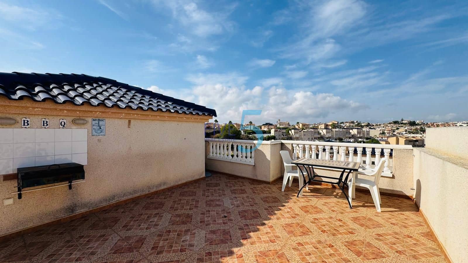 2 sypialnia Apartament na sprzedaż w Ciudad Quesada z basenem - 135 000 € (Ref: 10020001)