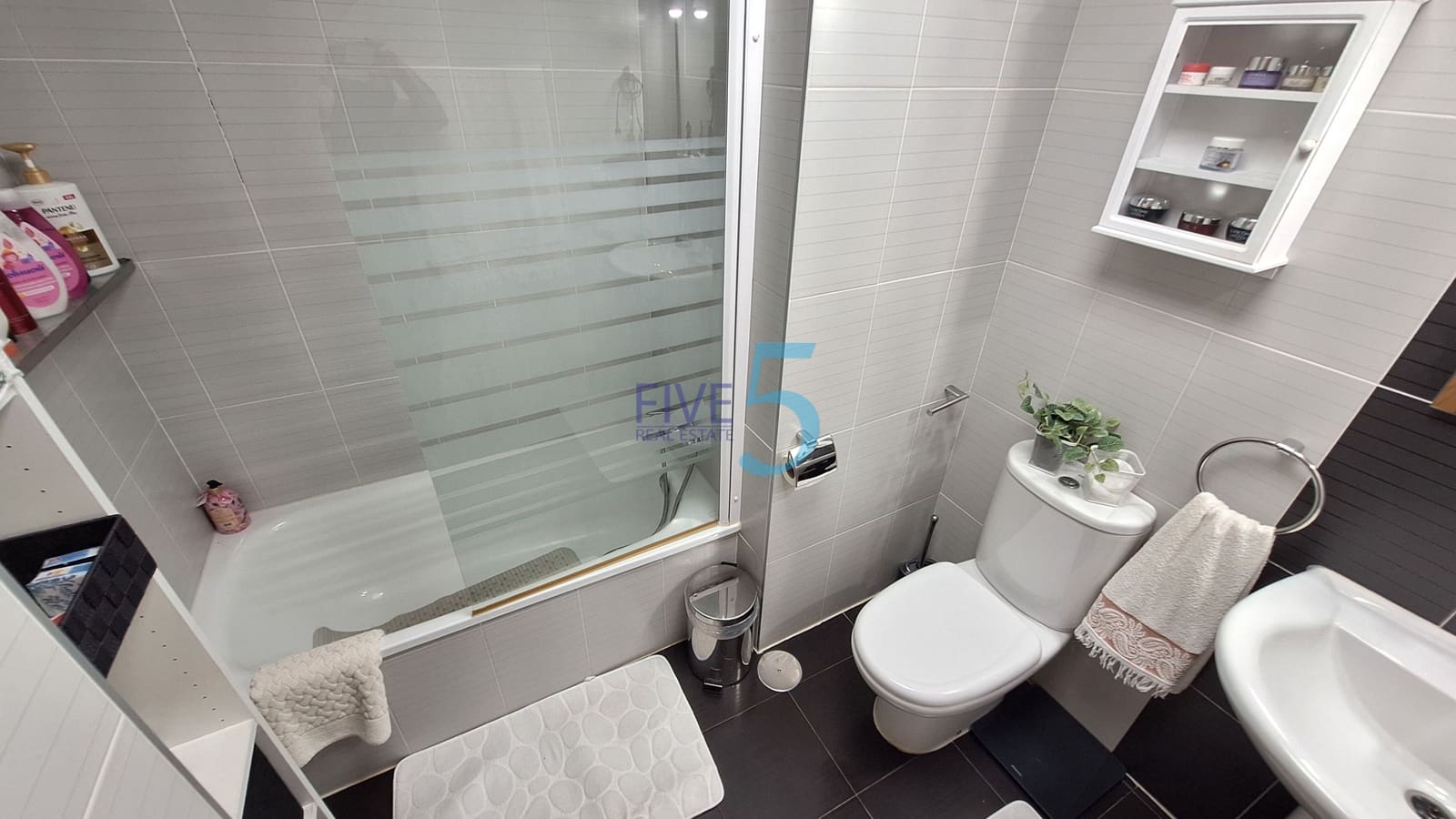 Apartamento de 2 habitaciones en La Tercia en venta con piscina garaje - 135.000 € (Ref: 10020003)
