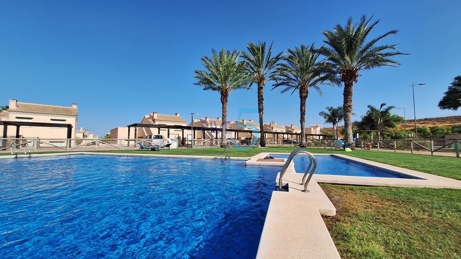 Apartamento de 2 habitaciones en La Tercia en venta con piscina garaje - 135.000 € (Ref: 10020003)
