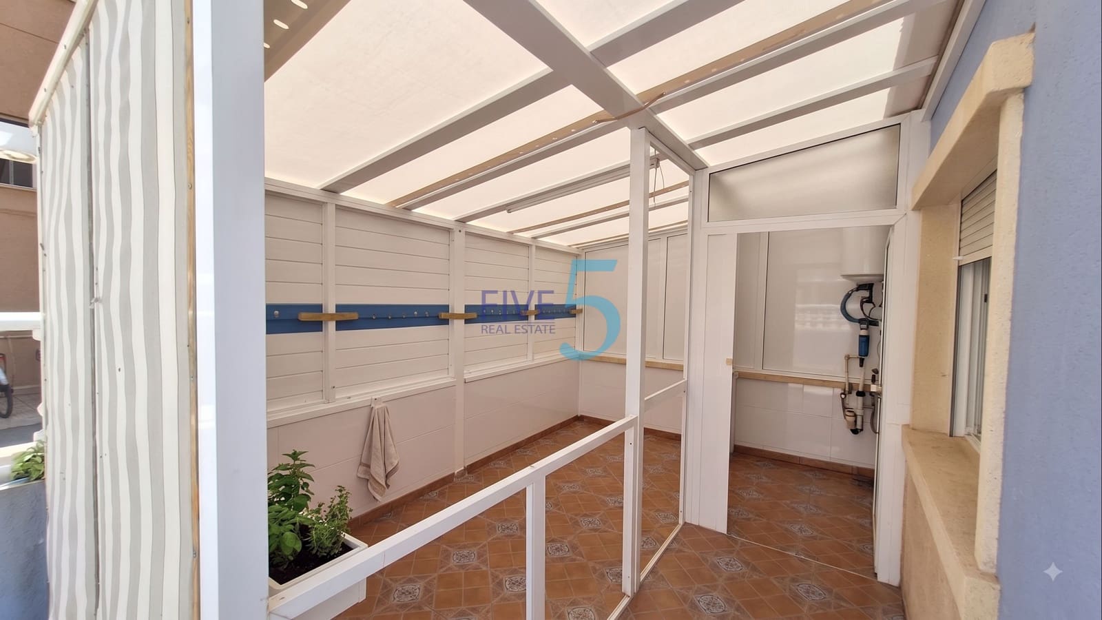 2 bedroom Apartment for sale in Santa Pola with garage - € 259,000 (Ref: 10021413)