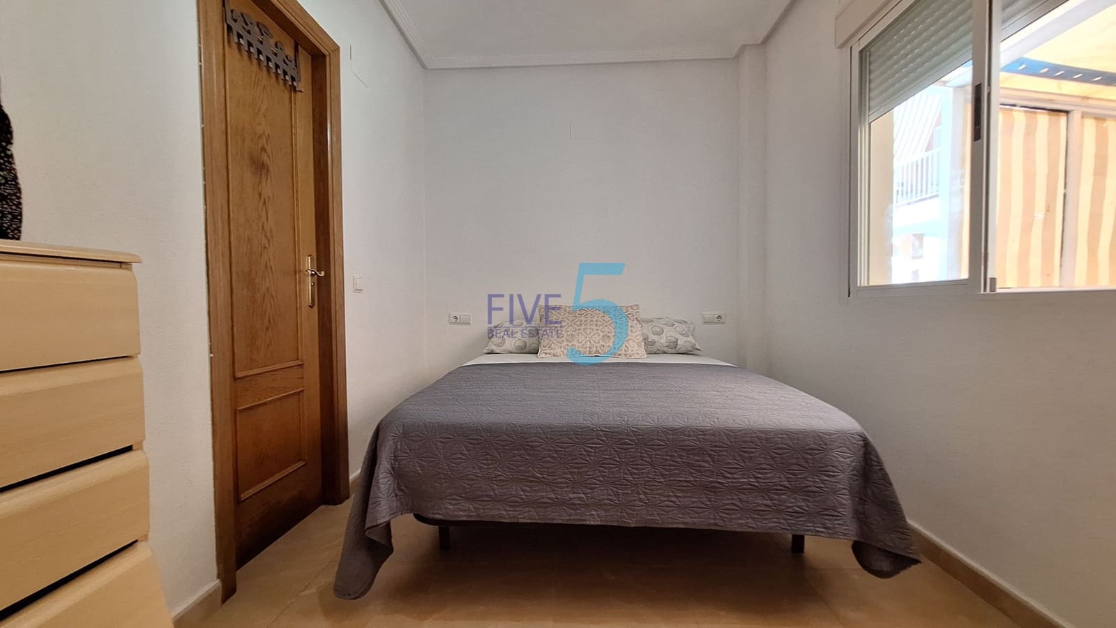 2 bedroom Apartment for sale in Santa Pola with garage - € 259,000 (Ref: 10021413)