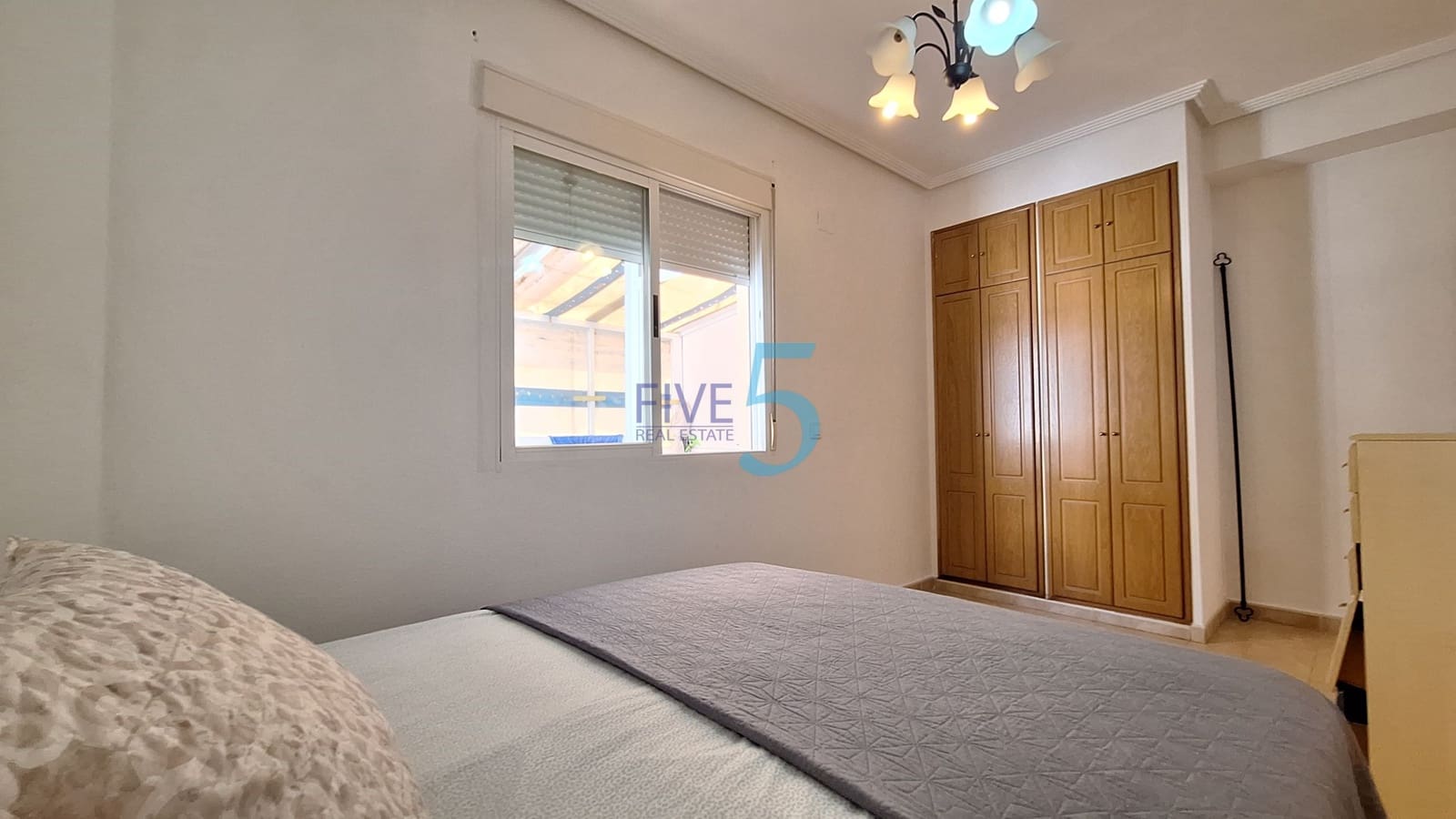 2 bedroom Apartment for sale in Santa Pola with garage - € 259,000 (Ref: 10021413)