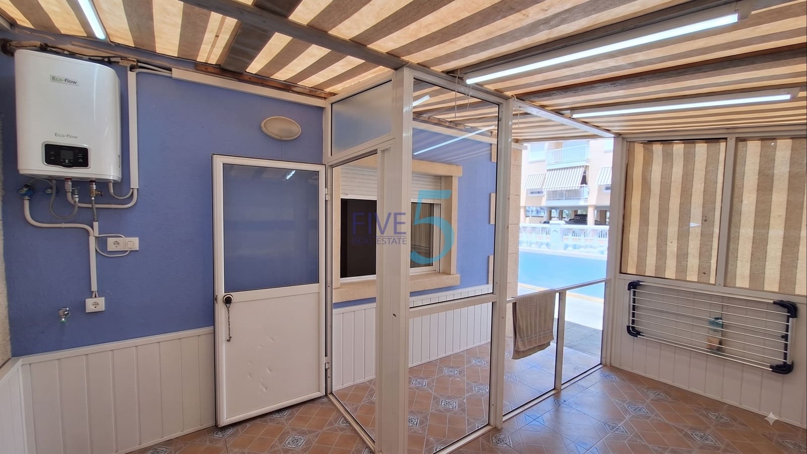 2 bedroom Apartment for sale in Santa Pola with garage - € 259,000 (Ref: 10021413)