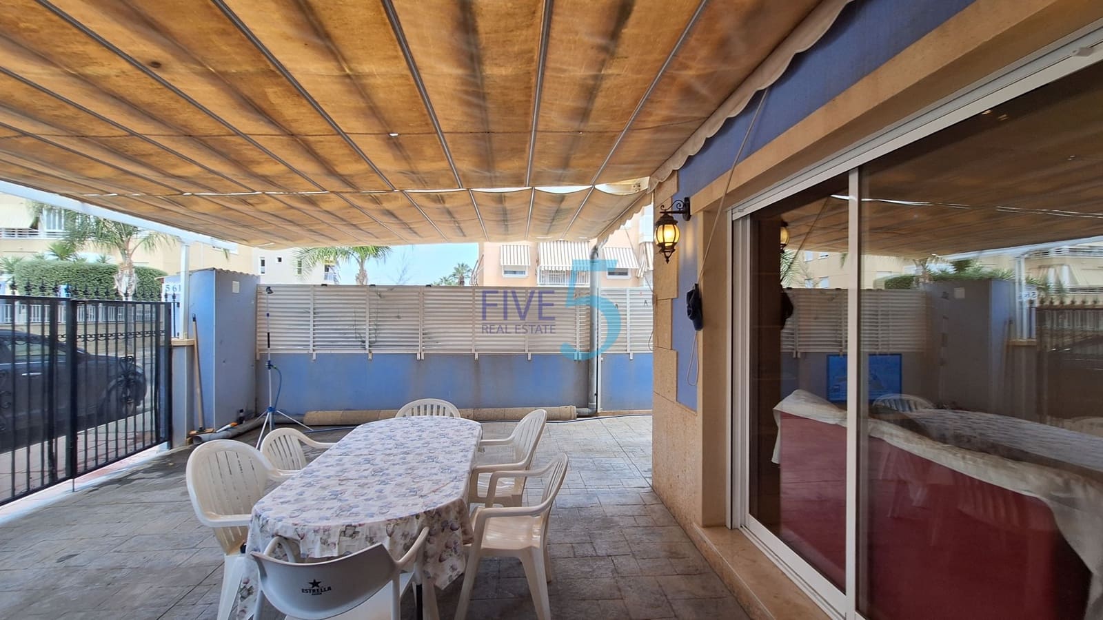 2 bedroom Apartment for sale in Santa Pola with garage - € 259,000 (Ref: 10021413)