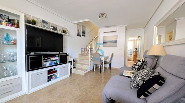2 sypialnia Dom na sprzedaż w La Mata, Torrevieja z garażem - 210 000 € (Ref: 10021668)