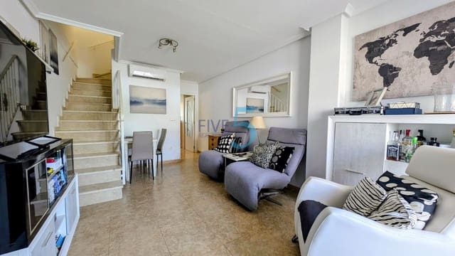 2 sypialnia Dom na sprzedaż w La Mata, Torrevieja z garażem - 210 000 € (Ref: 10021668)