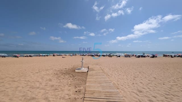 2 sypialnia Dom na sprzedaż w La Mata, Torrevieja z garażem - 210 000 € (Ref: 10021668)