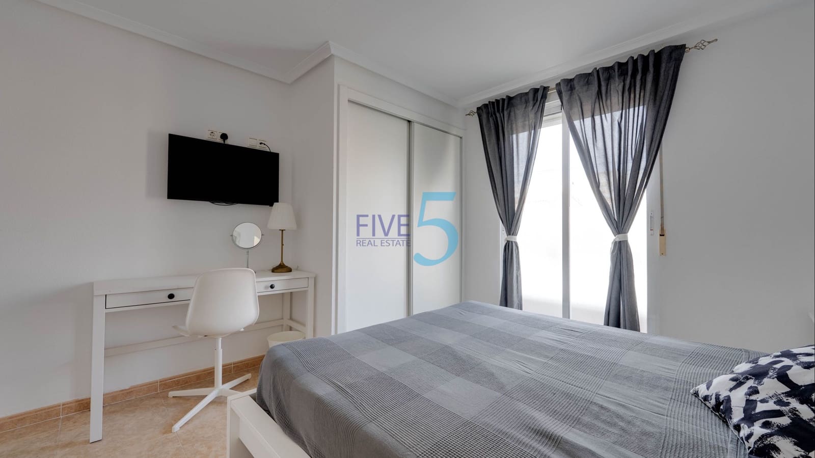 2 bedroom Townhouse for sale in La Mata with garage - € 199,999 (Ref: 10021668)