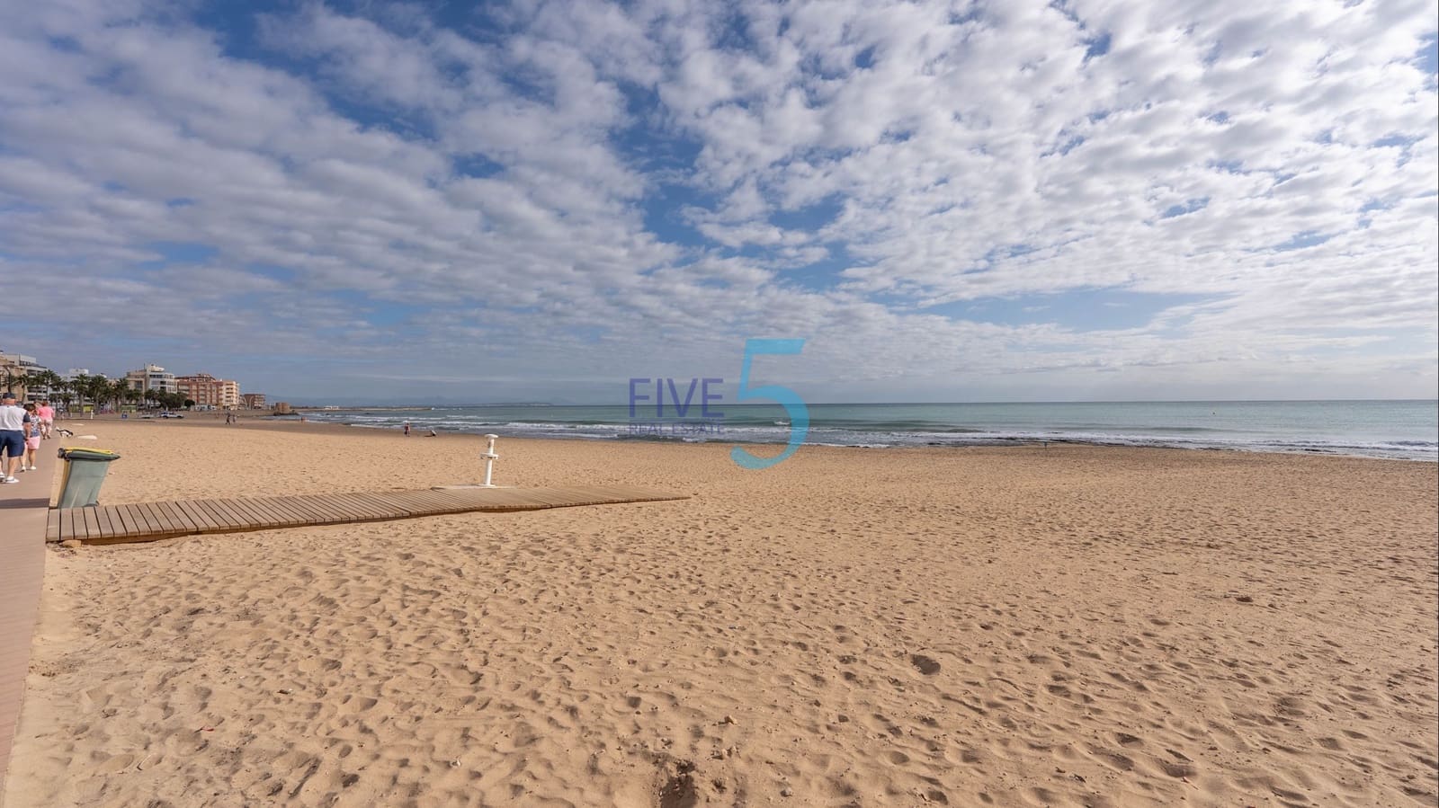 2 bedroom Townhouse for sale in La Mata with garage - € 199,999 (Ref: 10021668)