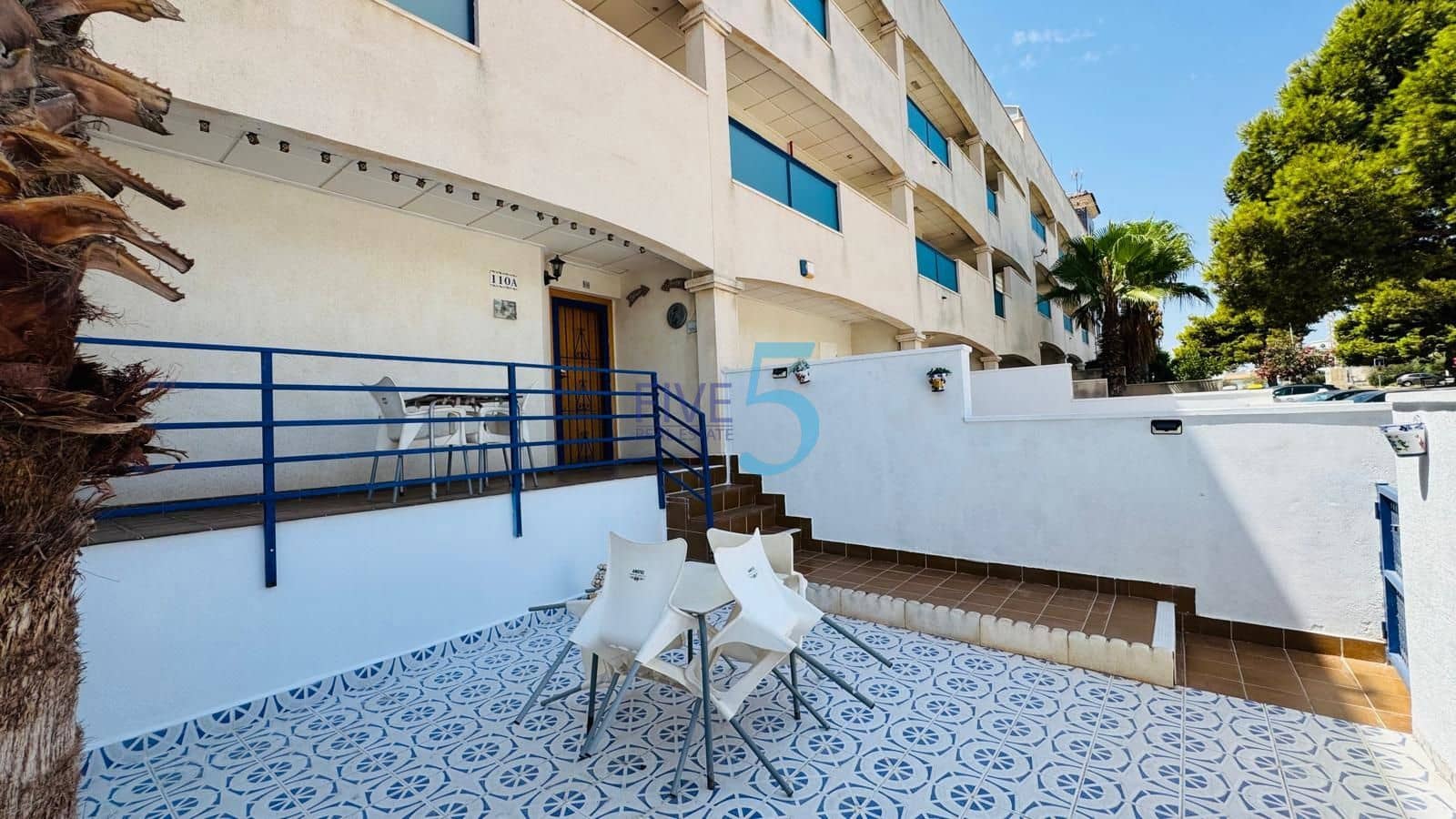 2 Zimmer Apartment zu verkaufen in La Zenia mit Pool Garage - 230.000 € (Ref: 10021768)