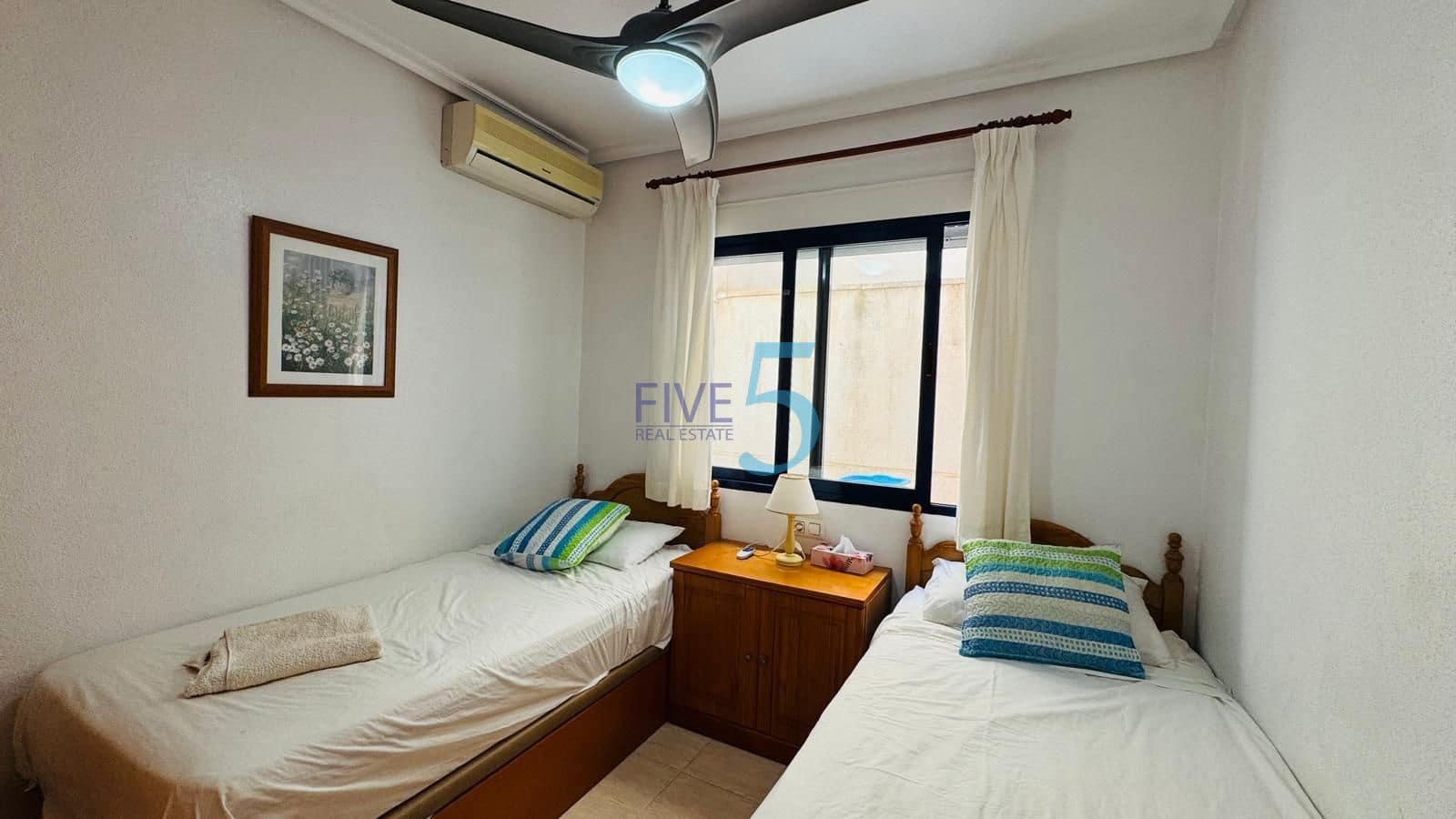 2 Zimmer Apartment zu verkaufen in La Zenia mit Pool Garage - 230.000 € (Ref: 10021768)