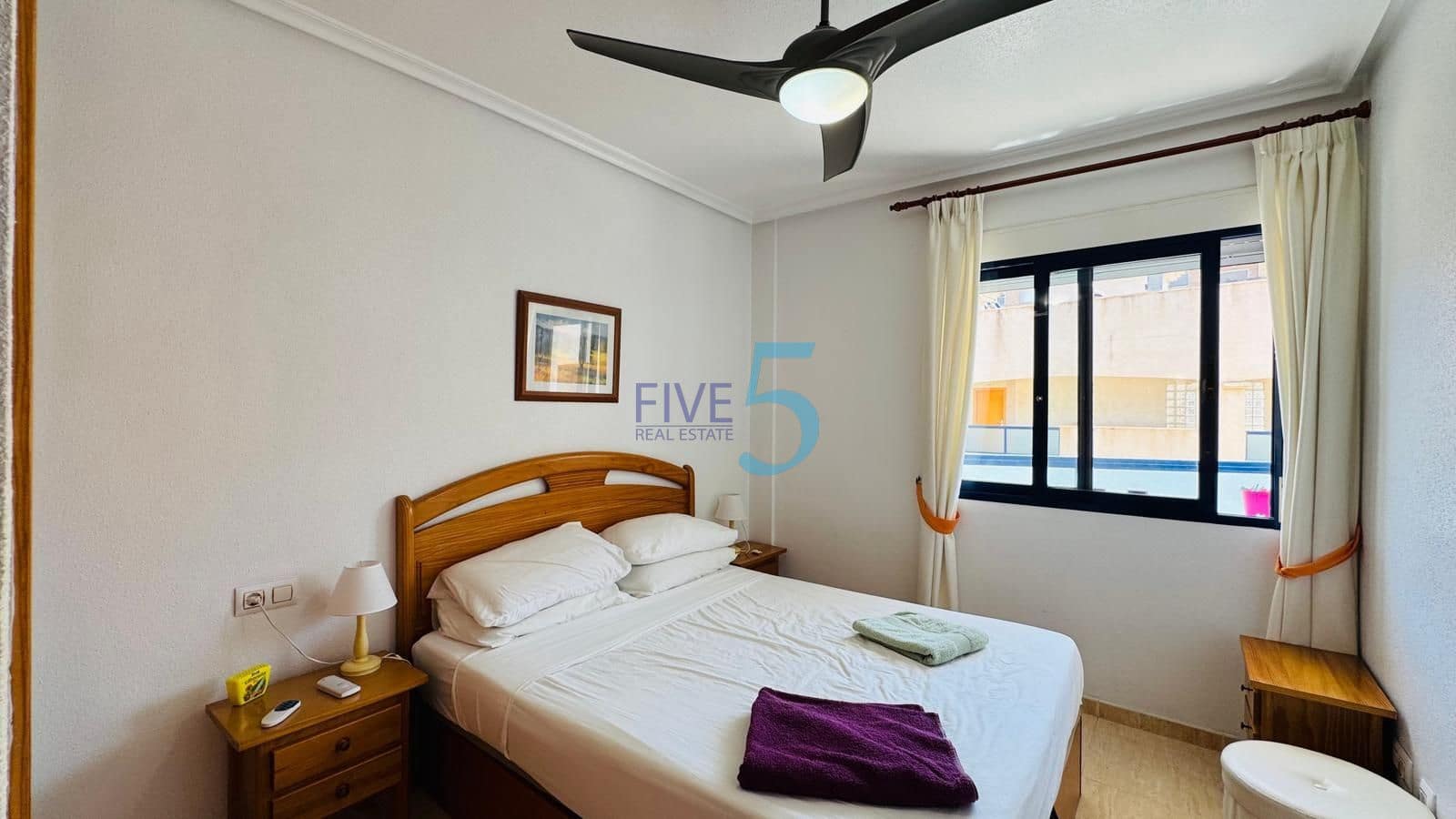 2 Zimmer Apartment zu verkaufen in La Zenia mit Pool Garage - 230.000 € (Ref: 10021768)