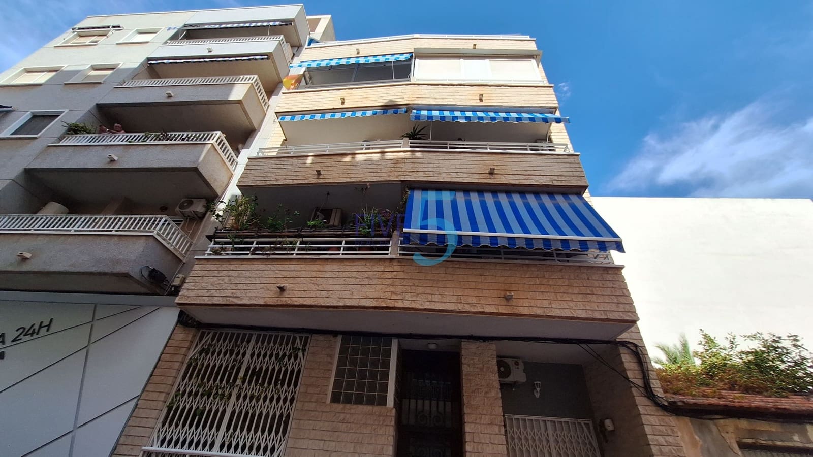 3 soverom Leilighet til salgs i Torrevieja - € 183 000 (Ref: 10022896)
