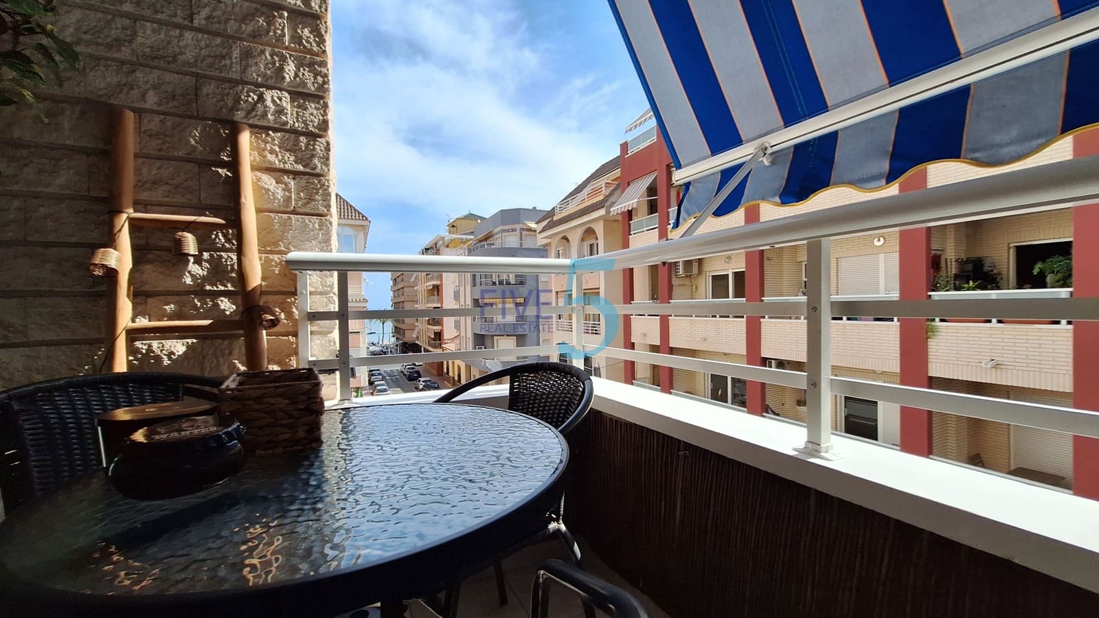 3 soverom Leilighet til salgs i Torrevieja - € 183 000 (Ref: 10022896)