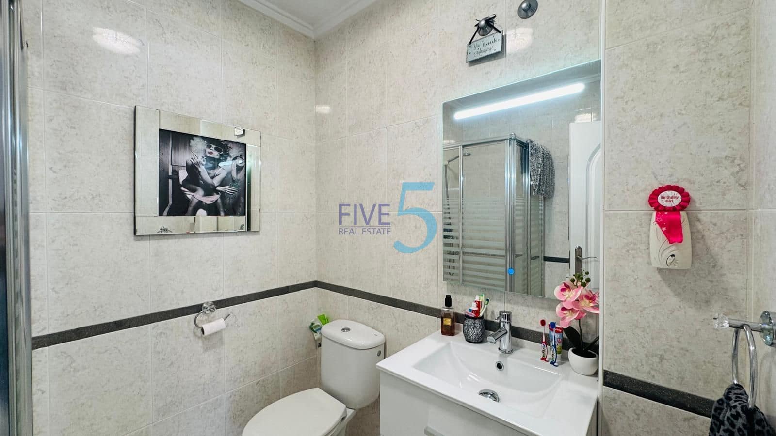 3 slaapkamer Huis te koop in Dona Pepa met zwembad - € 310.000 (Ref: 10023323)