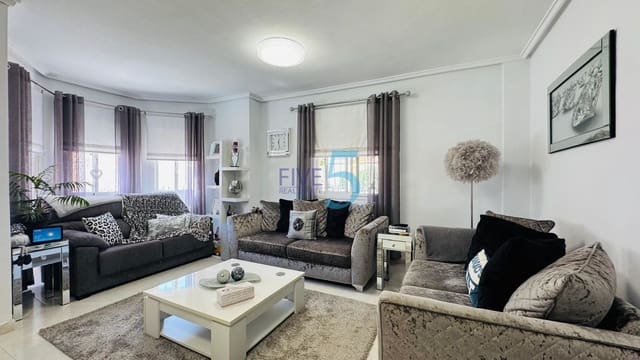 3 slaapkamer Huis te koop in Doña Pepa, Rojales met zwembad - € 310.000 (Ref: 10023323)