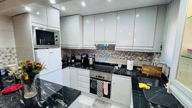 2 Zimmer Haus zu verkaufen in Villamartin, Orihuela mit Pool - 235.000 € (Ref: 10024645)
