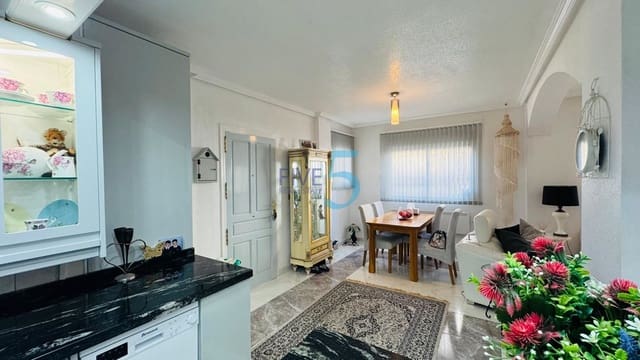 2 Zimmer Haus zu verkaufen in Villamartin, Orihuela mit Pool - 235.000 € (Ref: 10024645)