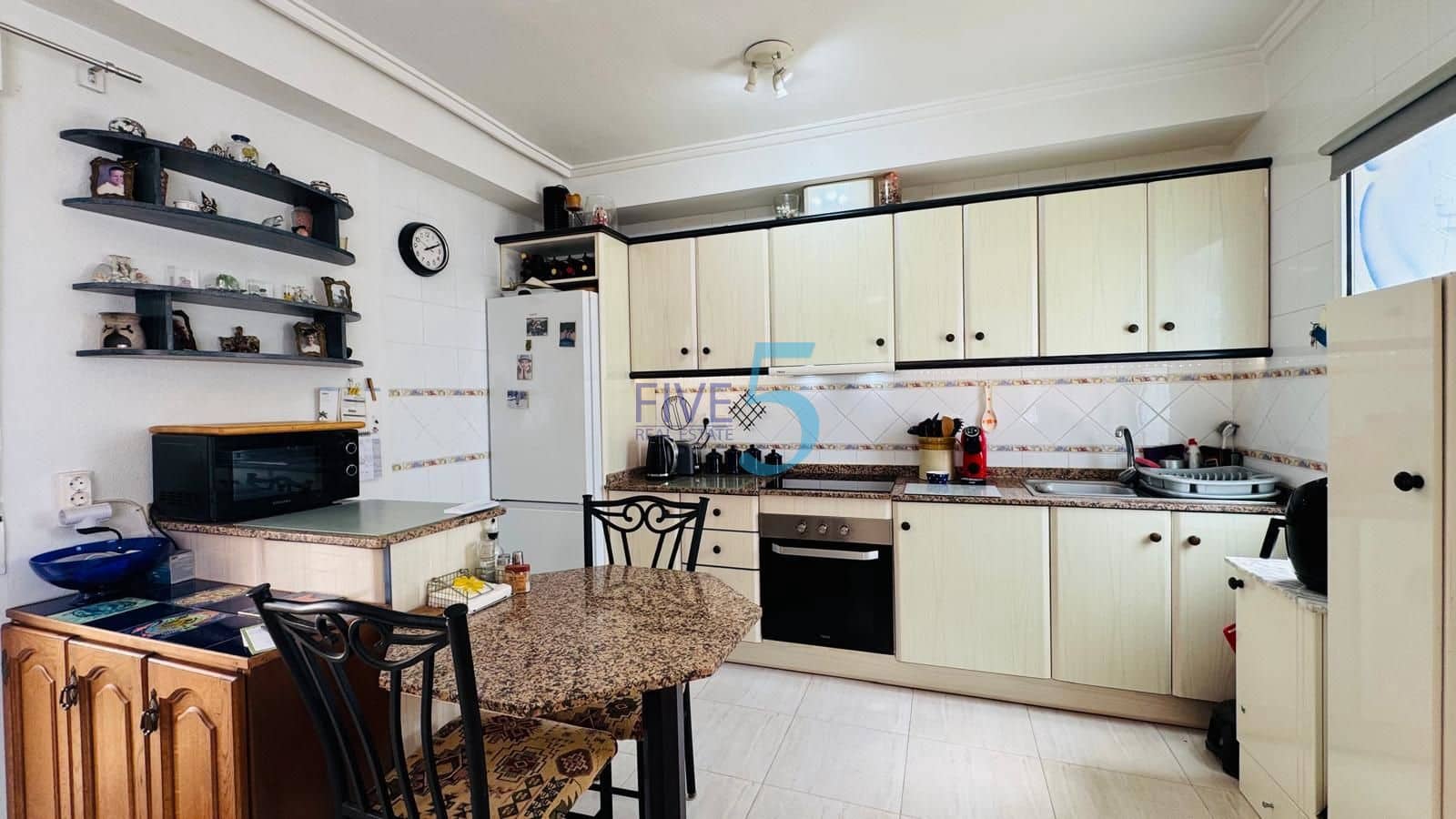 2 bedroom Townhouse for sale in Ciudad Quesada with pool garage - € 199,999 (Ref: 10024732)