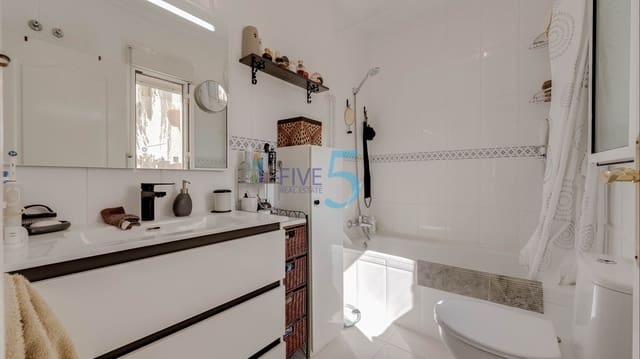 2 sovrum Hus till salu i Ciudad Quesada, Rojales med pool garage - 199 999 € (Ref: 10024732)