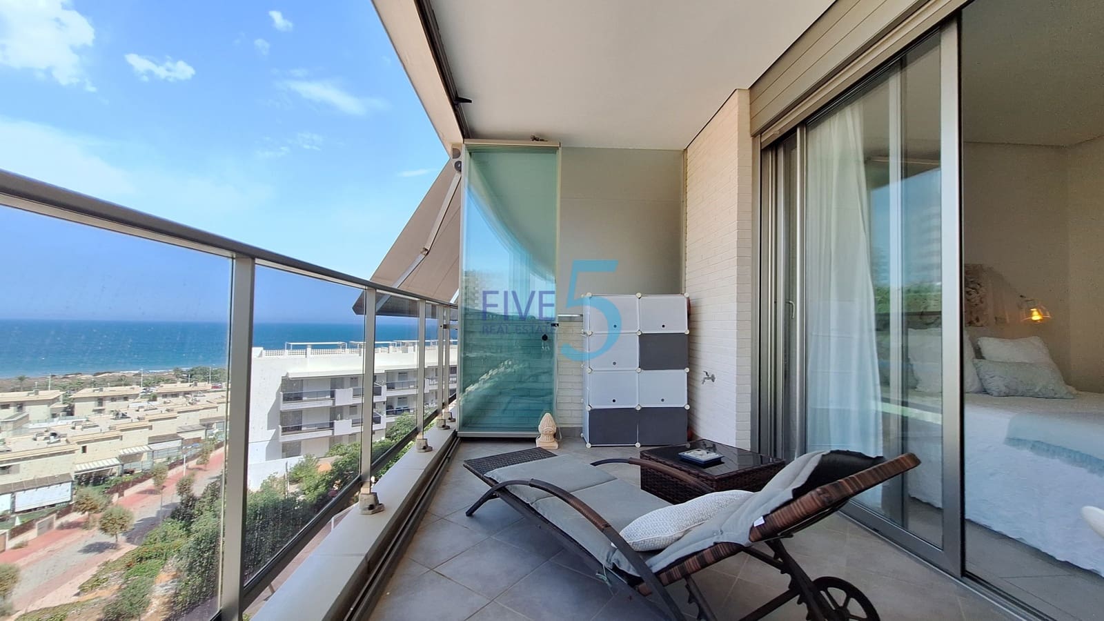3 bedroom Apartment for sale in Arenales del Sol with pool garage - € 625,000 (Ref: 10026523)