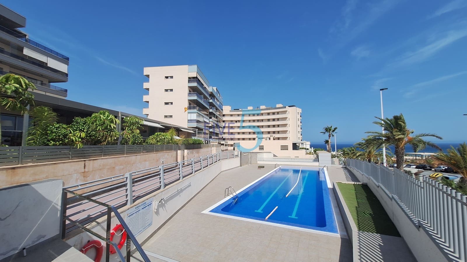 3 bedroom Apartment for sale in Arenales del Sol with pool garage - € 625,000 (Ref: 10026523)