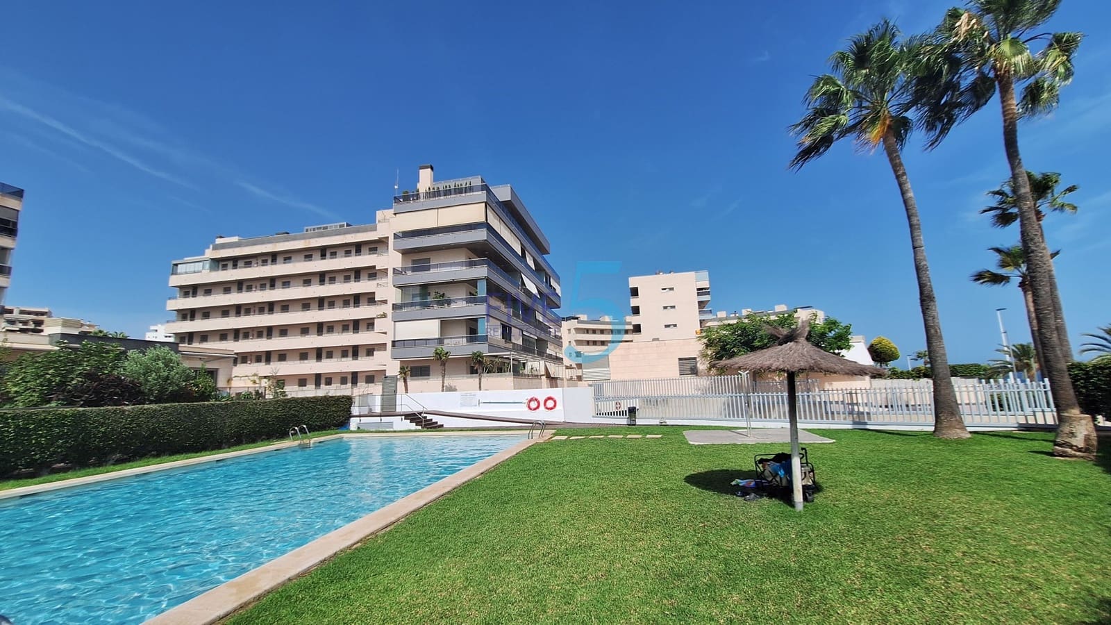 3 bedroom Apartment for sale in Arenales del Sol with pool garage - € 625,000 (Ref: 10026523)