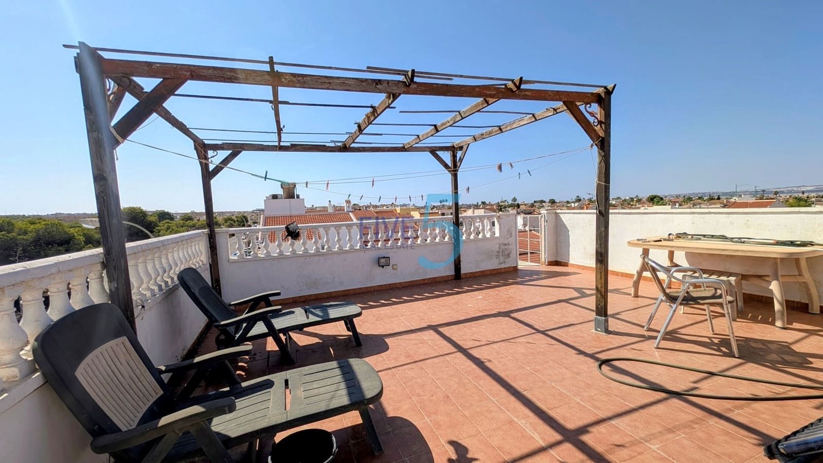 3 quarto Casa em Banda para venda em La Siesta - 195 000 € (Ref: 10026524)
