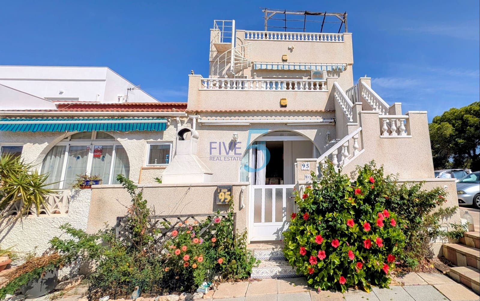 3 quarto Casa em Banda para venda em La Siesta - 195 000 € (Ref: 10026524)