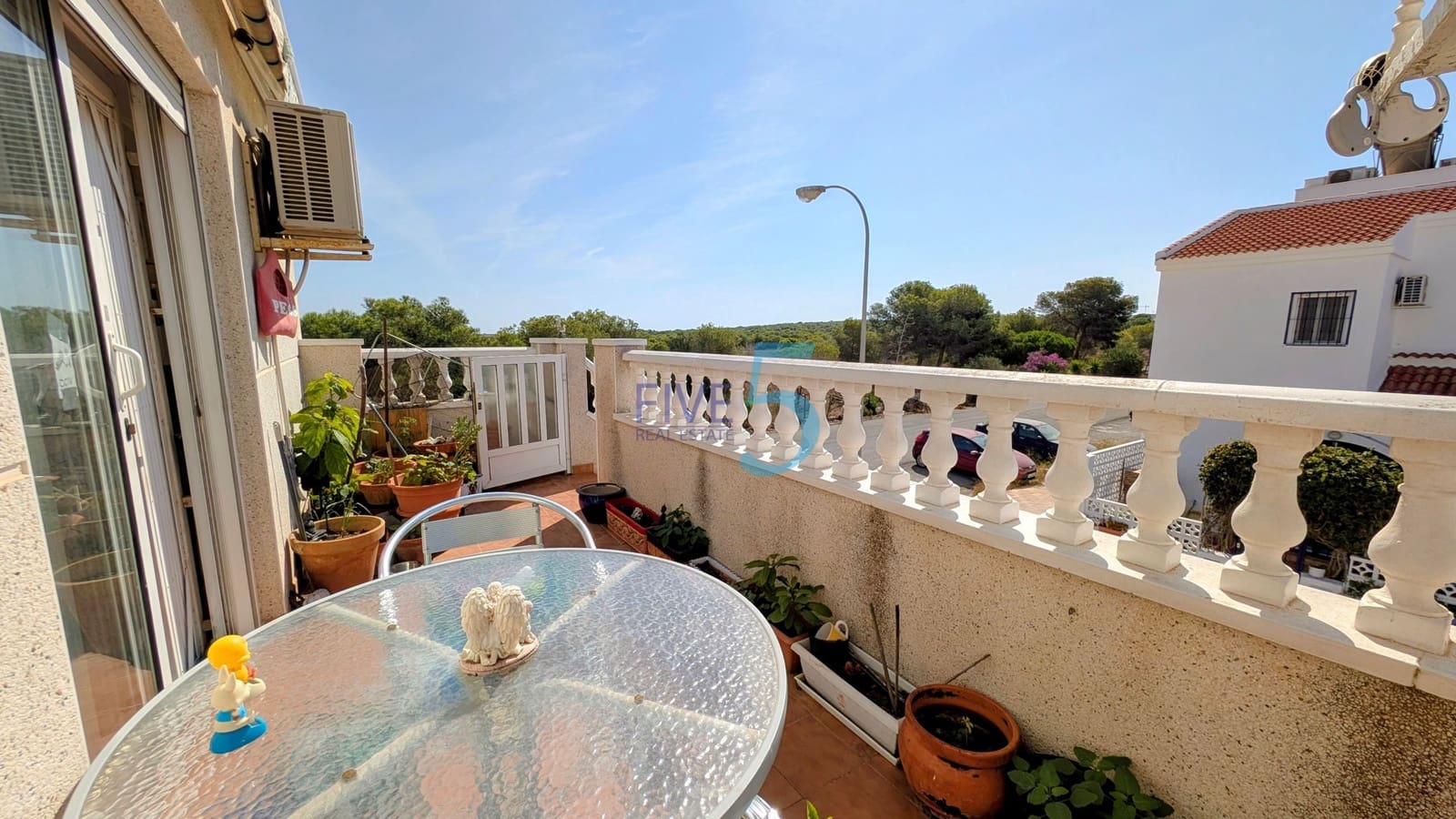 3 quarto Casa em Banda para venda em La Siesta - 195 000 € (Ref: 10026524)