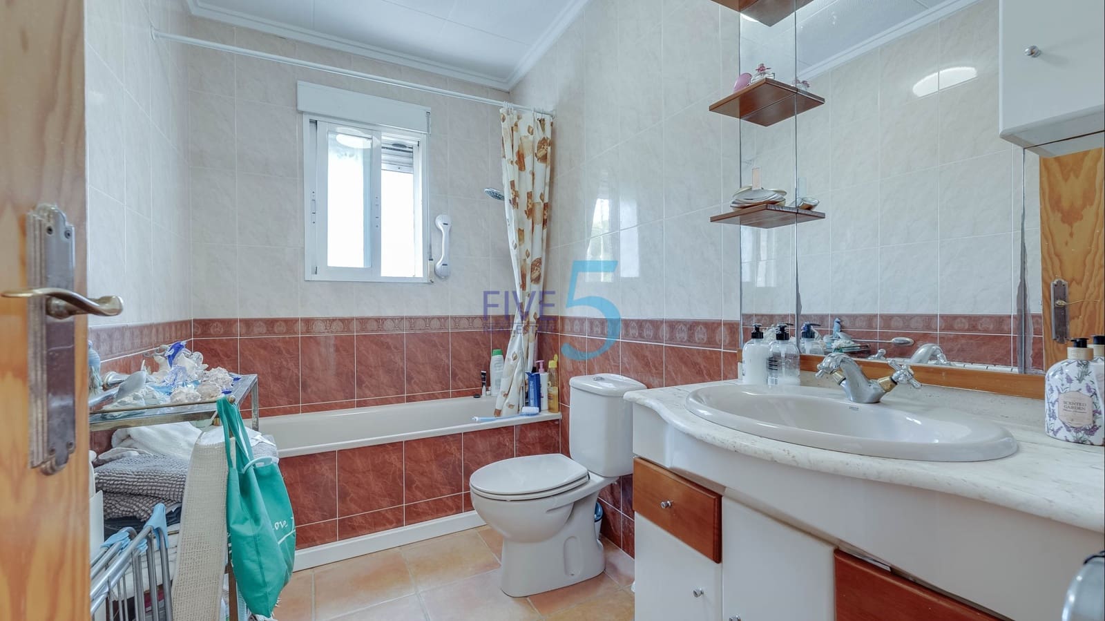 3 makuuhuone Omakotitalo myytävänä paikassa Torrevieja - 195 000 € (Ref: 10026524)