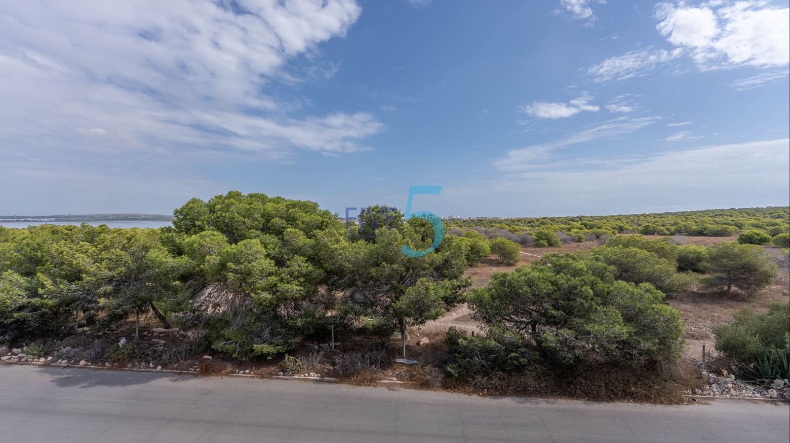 3 makuuhuone Omakotitalo myytävänä paikassa Torrevieja - 195 000 € (Ref: 10026524)