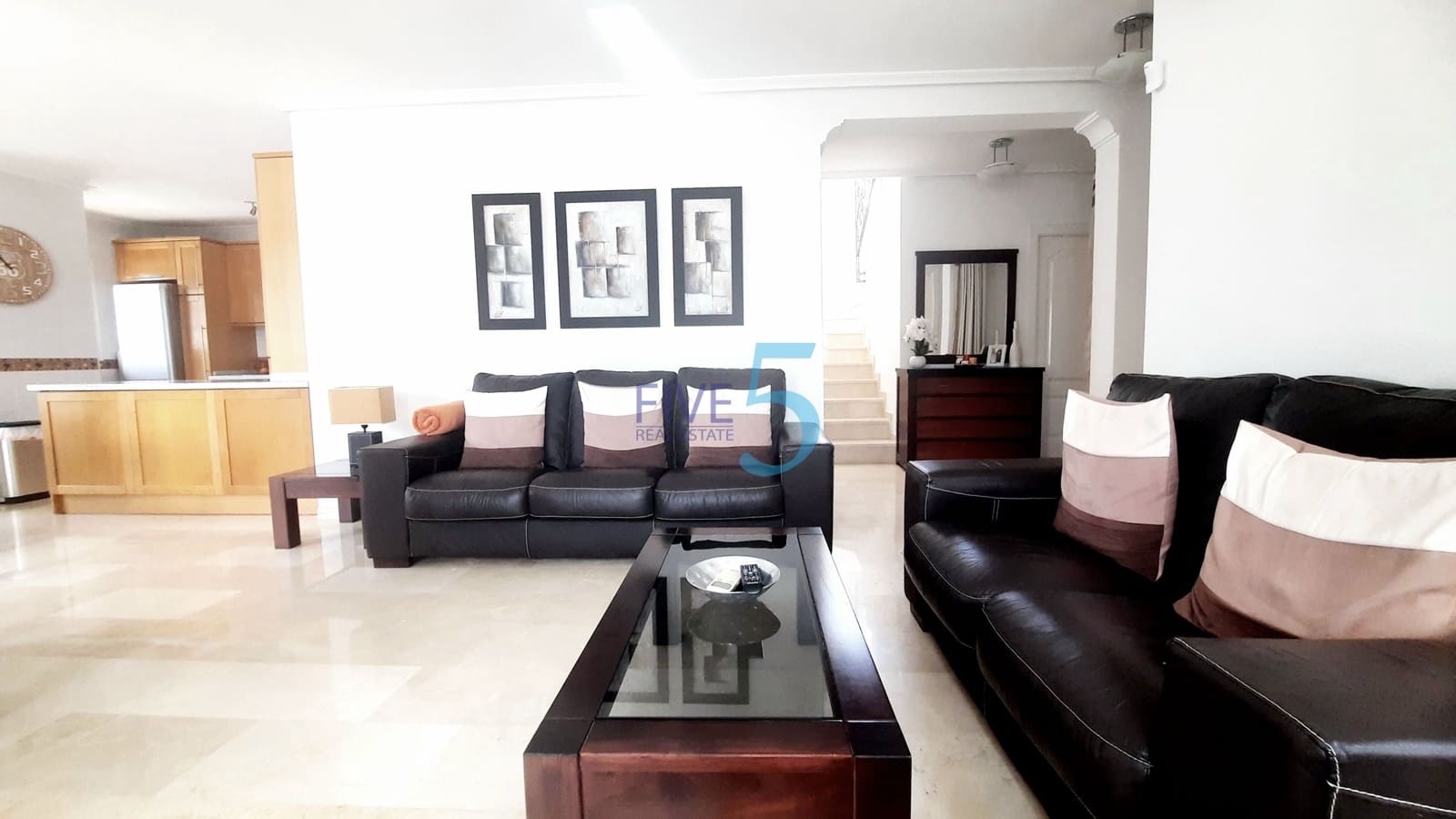 3 slaapkamer Villa te koop in Villamartin met zwembad garage - € 495.000 (Ref: 10027553)